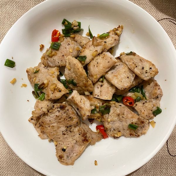 煎椒鹽松阪豬（便當菜） : 沐浴乳麻迷一起做