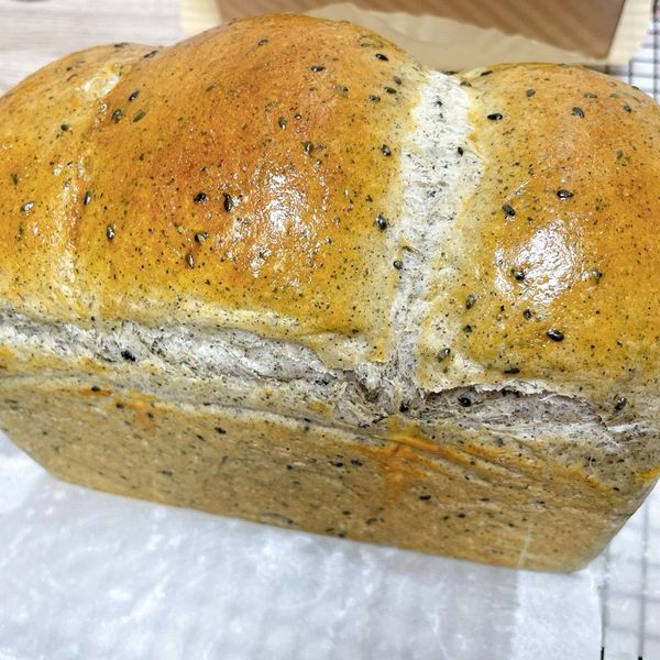 黑芝麻鮮奶吐司 : 吳嘒茹一起做