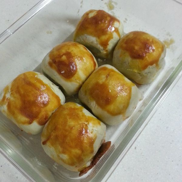 ♥我的手作料理♥蛋黃酥 : 波克\^_^/一起做
