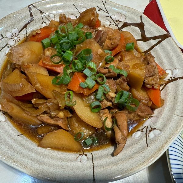 馬鈴薯燉肉 (雞肉) Nikujaga：婷 一起做