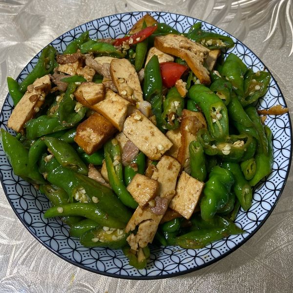 糯米椒炒豆乾：CH Lin 一起做