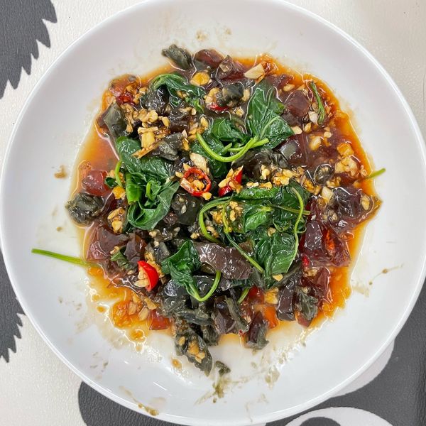 皮蛋地瓜葉 : Yihsuan Wu一起做