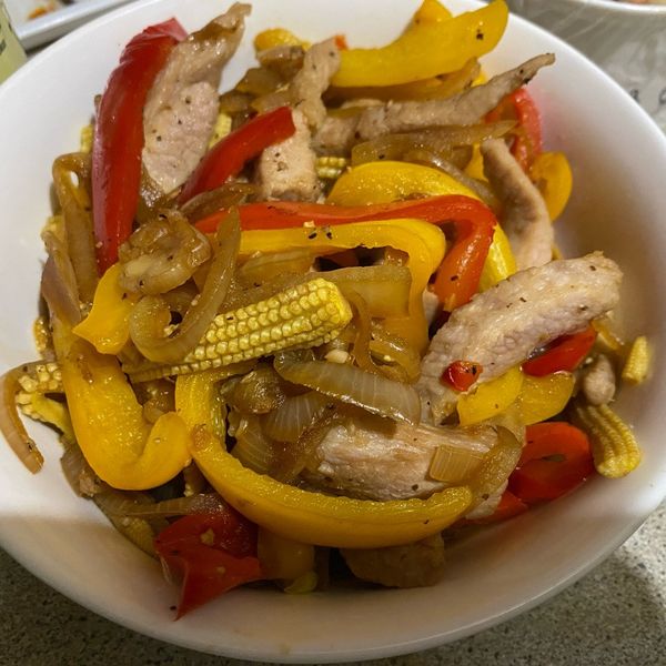 鐵板洋蔥松阪豬 : 娃娃一起做