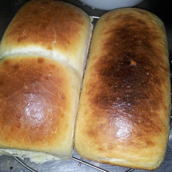 怕香精嗎自己作免揉吐司：Cathy 一起做