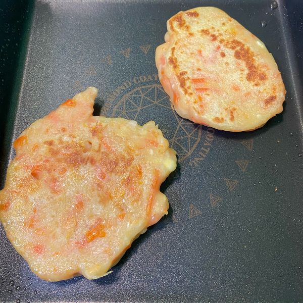 牛奶紅蘿蔔煎餅 : Lin Althea一起做