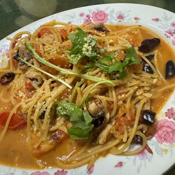 煙花女義大利麵🍝 : 暗黑料理 阿灰一起做