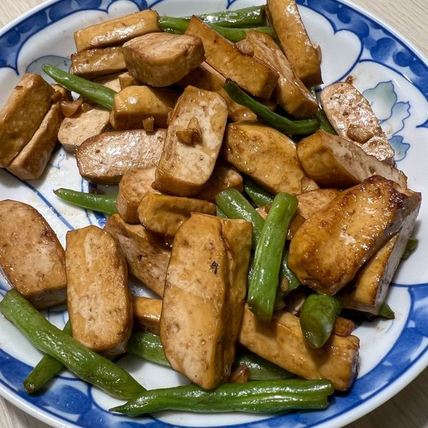 四季豆炒豆乾 : 張聖奇一起做