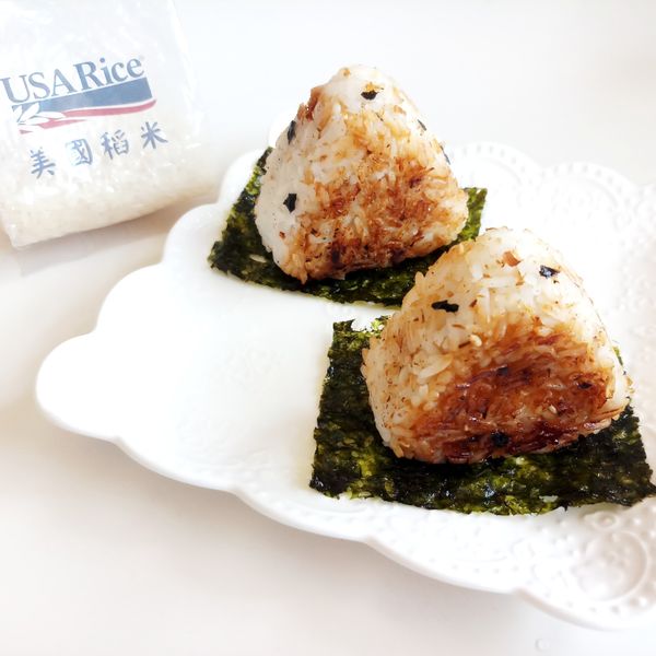 【跟著做活動食譜】鯖魚香鬆烤飯糰 : ying一起做