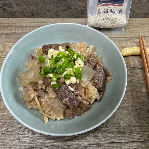 【跟著做活動食譜】蔥鹽牛腩炊飯：chien1000 一起做