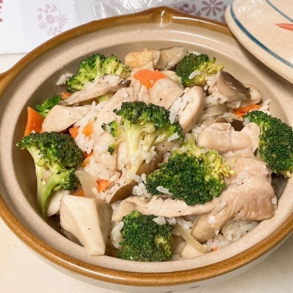 【跟著做活動食譜】香辣嫩雞燉飯:Julia Wu 一起做