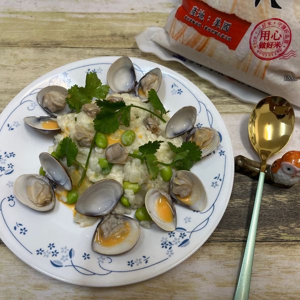 【跟著做活動食譜】蛤蜊海鮮燉飯 : 企鵝好愛煮一起做
