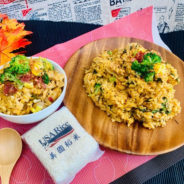 【跟著做活動食譜】香辣嫩雞燉飯:閔閔8豆餓 一起做