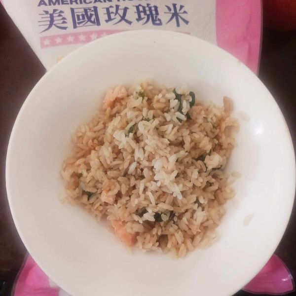 【跟著做活動食譜】翡翠鮭魚菜飯 : Huang Wen Xue一起做