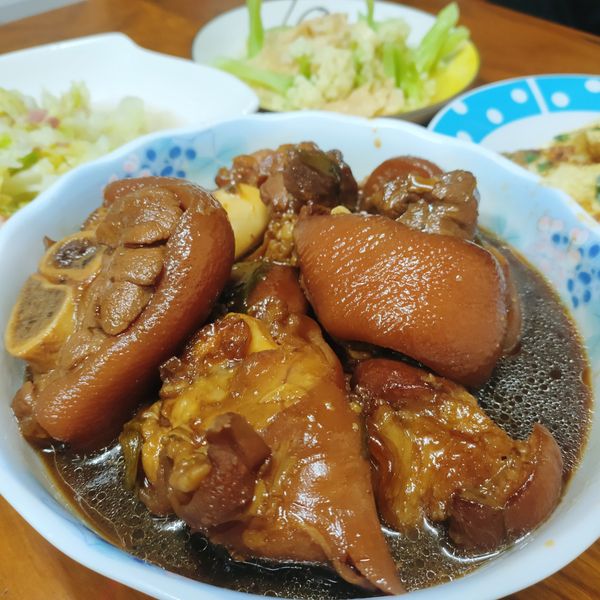 滷豬腳:妙媽咪 一起做