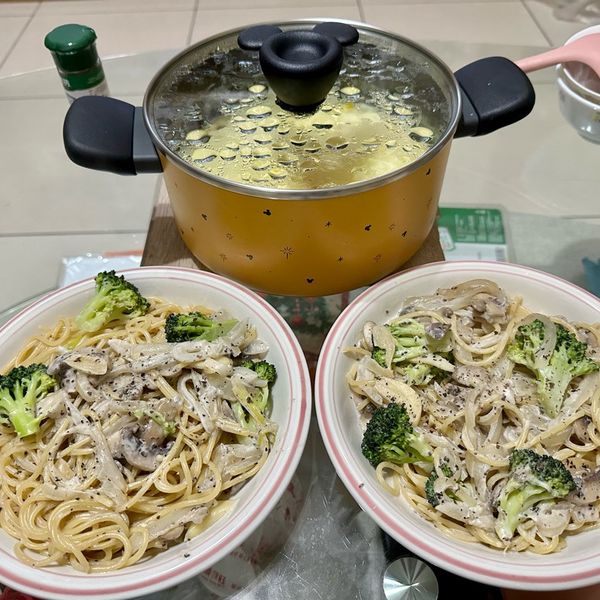 黑松露奶油義大利麵 : 林小萱一起做