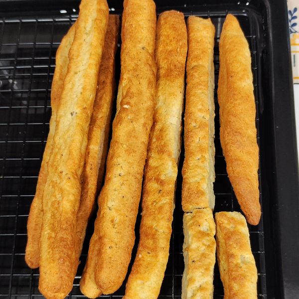 用鬆餅粉做 - 義式香料棒 : 喵嗚拉拉一起做