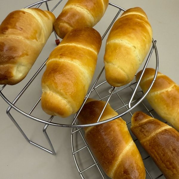 奶油卷麵包：瑋瑋 一起做