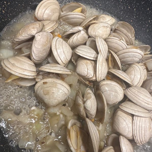 白酒煮蜆 : Tina Law一起做