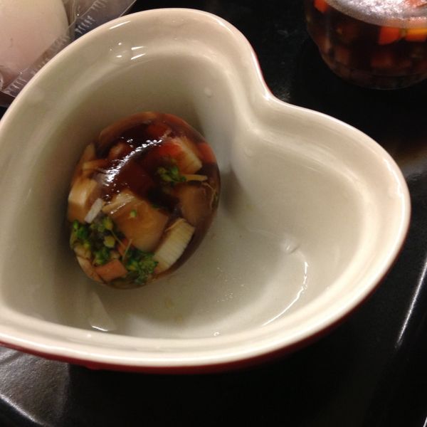 【原淬滴雞精】蟳味蔬菜瑪瑙蛋 : 蘇鴨鴨一起做