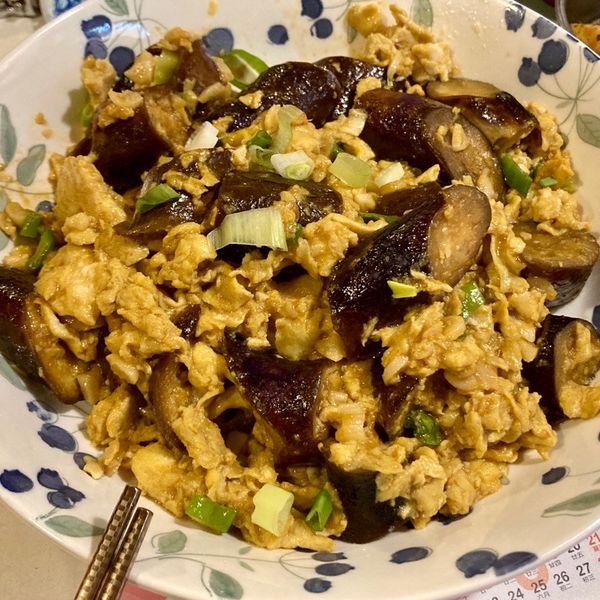 茄子炒蛋 : A小姐一起做