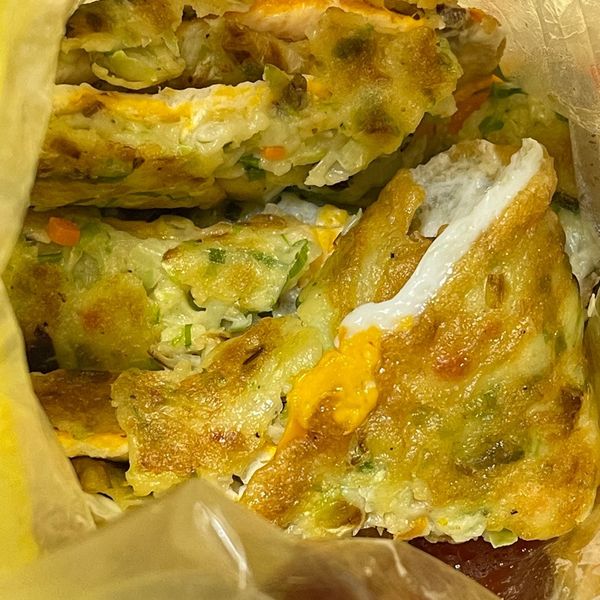 【麵哥副食品】古早味超軟Q蛋餅：小燕 一起做