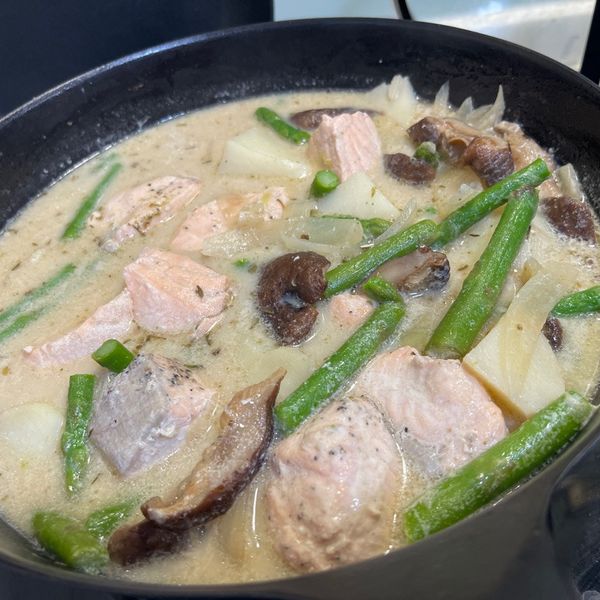 味噌馬鈴薯燉鮭魚 : Mimi Liu一起做