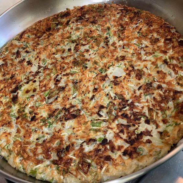 芹菜葉烘蛋🥚 : Selena Tsai一起做