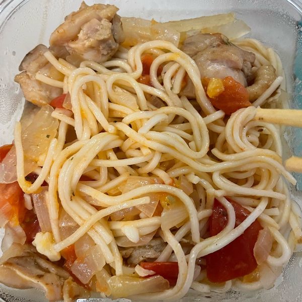 番茄雞肉義大利麵 : 飛飛一起做