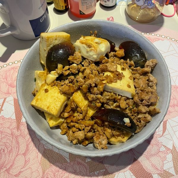 皮蛋炒豆腐 : Chef AMY一起做