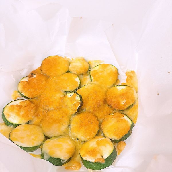 氣炸鍋-起司烤櫛瓜：Mila Lin 一起做