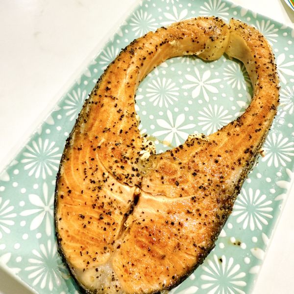 香煎嫩鮭魚·軟嫩的撇步 : 想飛一起做