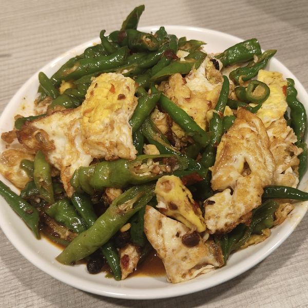 原來這就是催淚蛋（糯米椒炒蛋） : 劉敏慧一起做