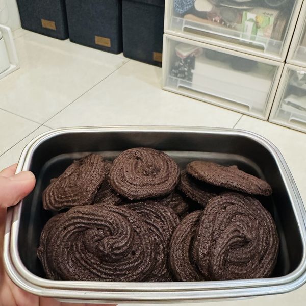 (附圖) ✿ 手工巧克力擠花餅乾 : 江孟馨一起做