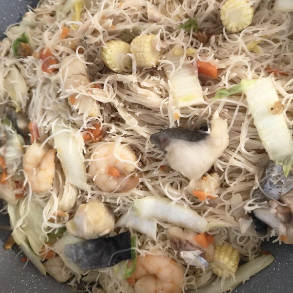 家常炒米粉 [一鍋到底］ : jamiegan01一起做