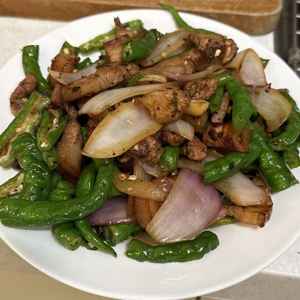 鹹豬肉炒糯米椒：游甯喬 一起做