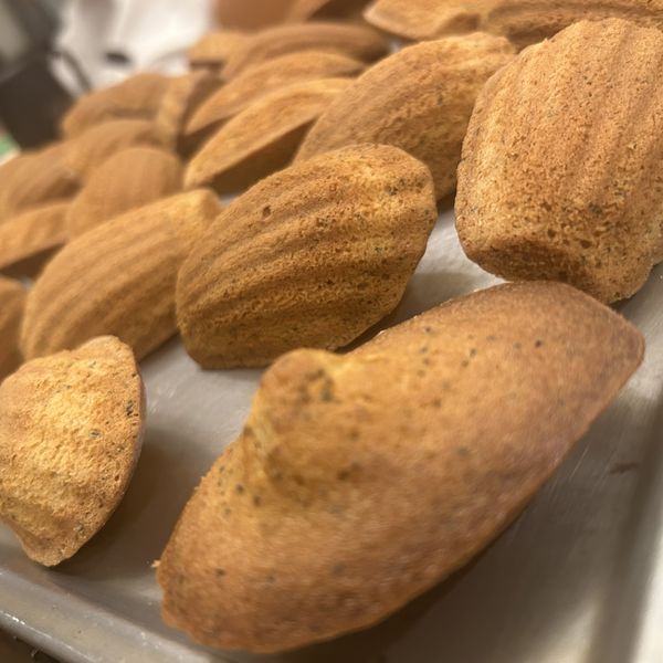 蜂蜜伯爵瑪德蓮(榛果奶油使用) : Vicky Chiu一起做