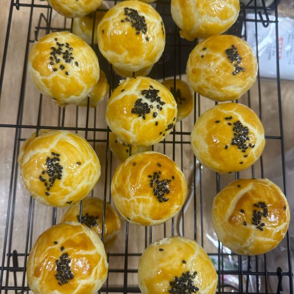 金色色蛋黃酥(烏豆沙)：甄婕 一起做