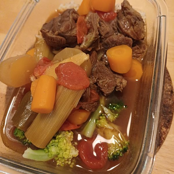 紅燒牛肉麵 : Yuyu一起做