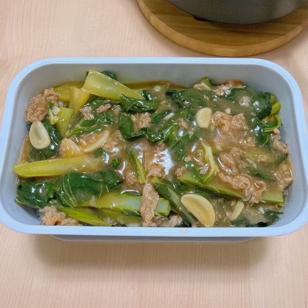 蠔油芥蘭牛肉燴飯：FinFin 一起做
