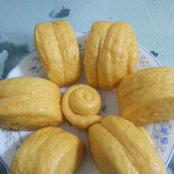 很好吃的-胡蘿蔔饅頭 : Amy一起做