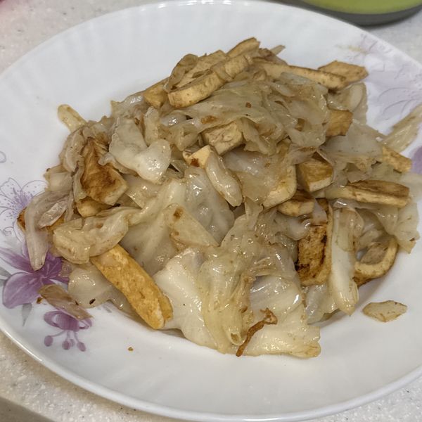 沙茶豆乾炒高麗菜 : 游甯喬一起做