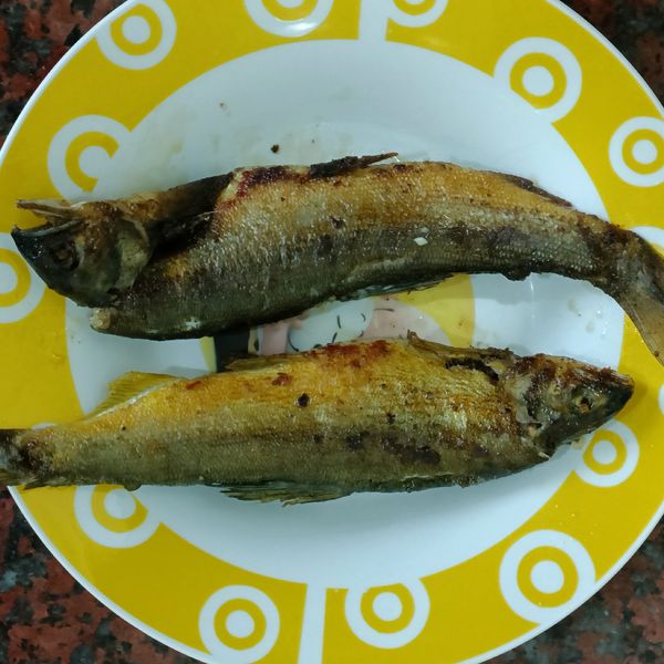 乾煎香魚 : Liu Yiyi一起做