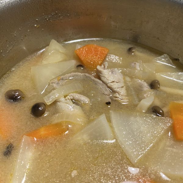 豚汁蔬菜湯-手繪食譜:倍 一起做