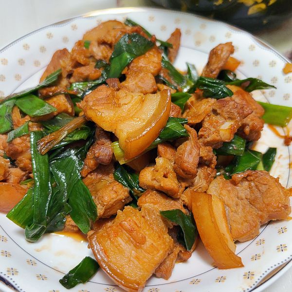 蔥爆豬五花：阿寬 一起做