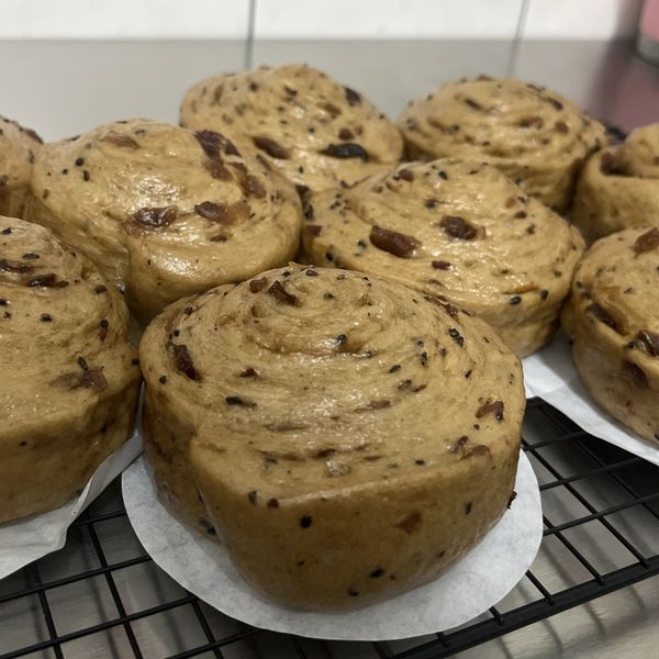 小吟愛做菜~『手做~黑糖桂圓養身饅頭』(300g分6顆量) : 李欣儀一起做