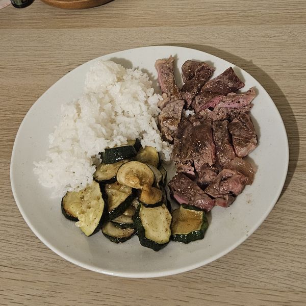 煎牛排零失敗-厚切牛排5分熟外酥內嫩 : Lily一起做