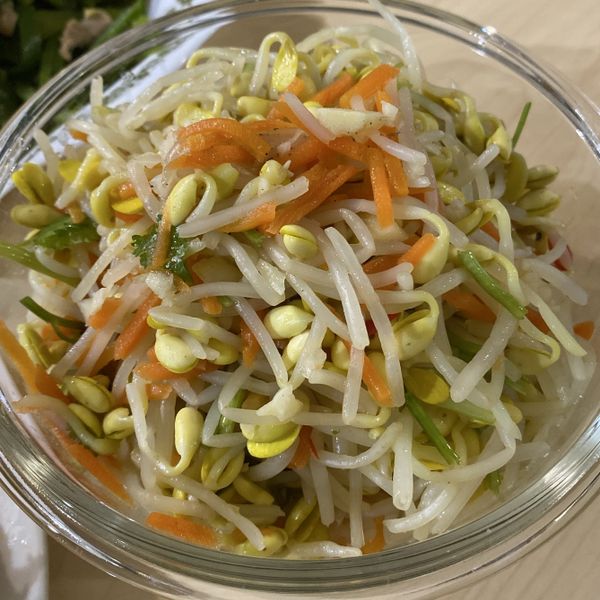 涼拌黃豆芽 : Sara Su Su一起做