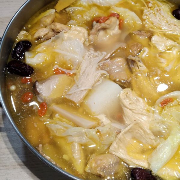 ღ小吟愛做菜ღ 苦茶油雞酒(新新人類~健康新吃法) : 三寶的瑄媽一起做