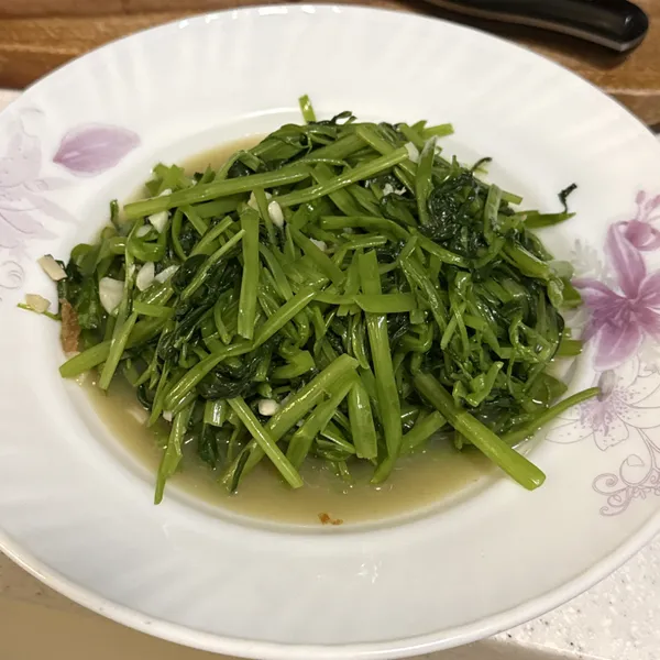 零廚藝系列：蒜蓉空心菜 : 游甯喬一起做