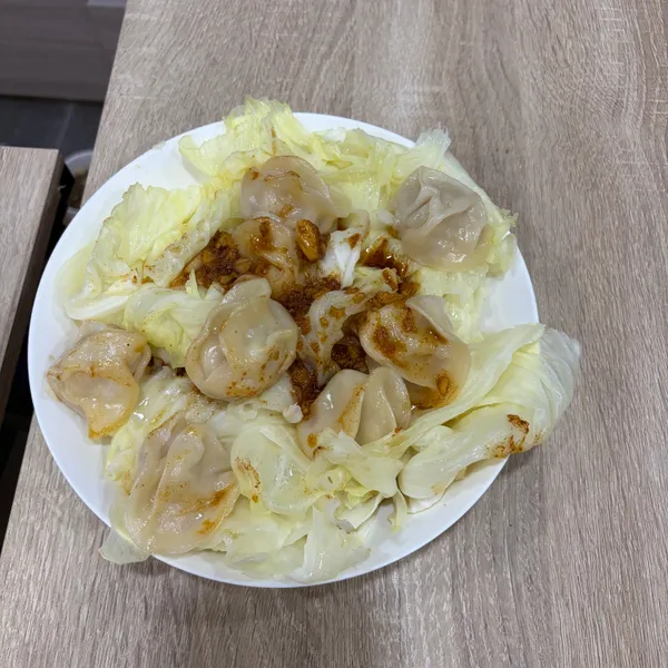 高麗菜蒸水餃 懶人福音不藏私靈魂醬汁😋：simon 一起做
